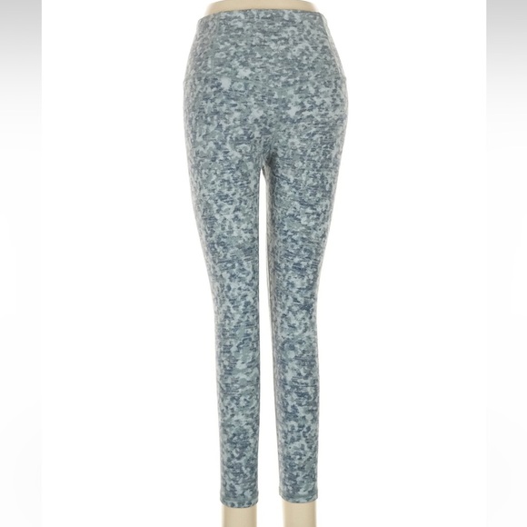 Athleta Leggings Women’s Size Medium M Elation Textured 7/8 Meadow Snowfall - Picture 5 of 9